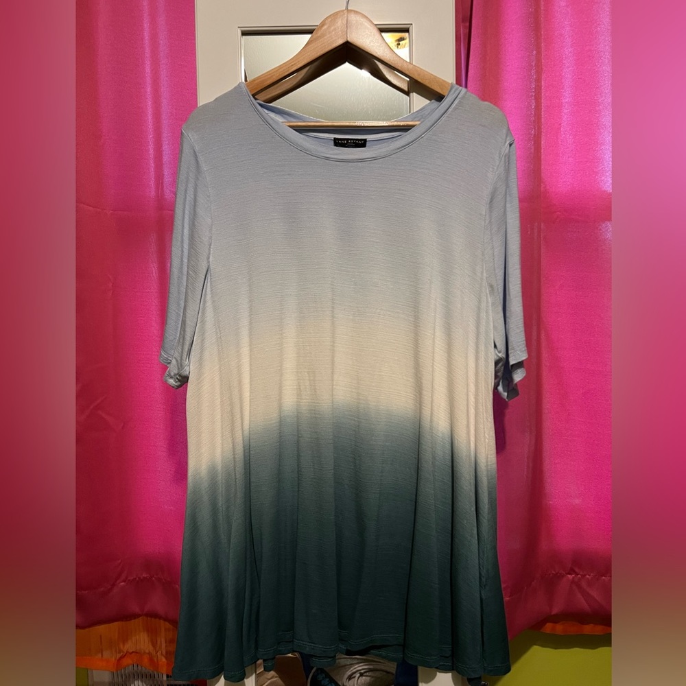 Ombré swing tee